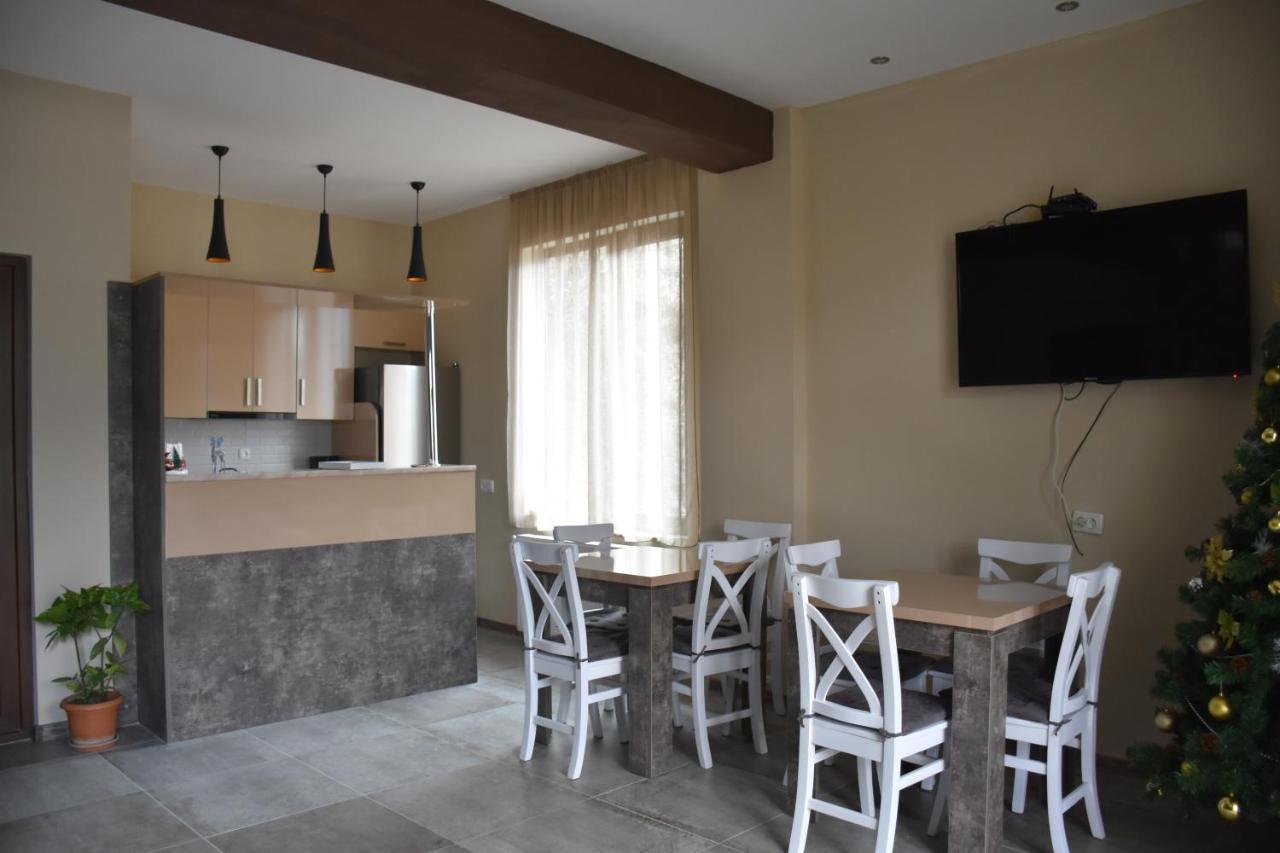 Nikala'S House Hotel Боржоми Екстериор снимка